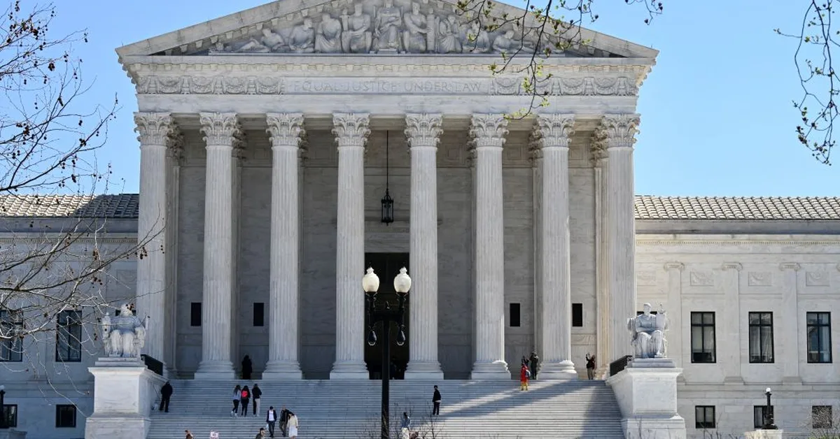 Court rejects billion-dollar judgment for copyright infringement by internet service provider